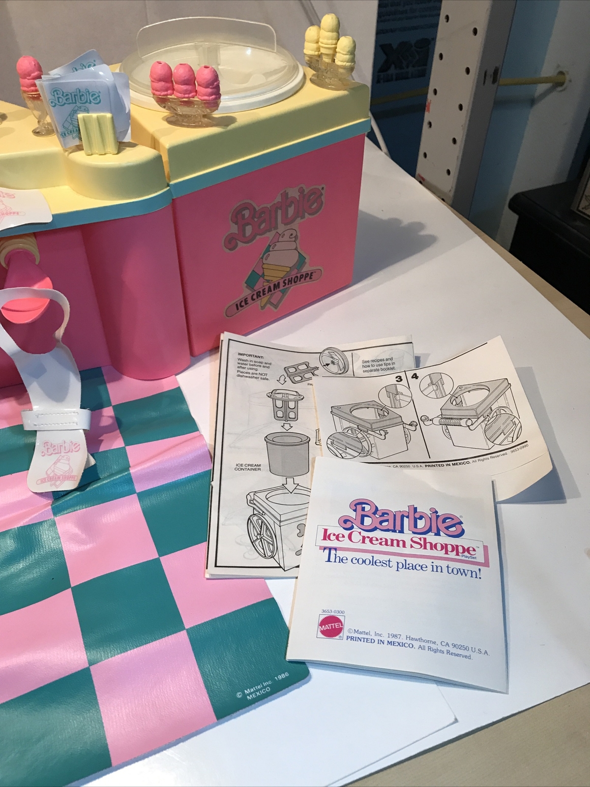 barbie ice cream shoppe 1987