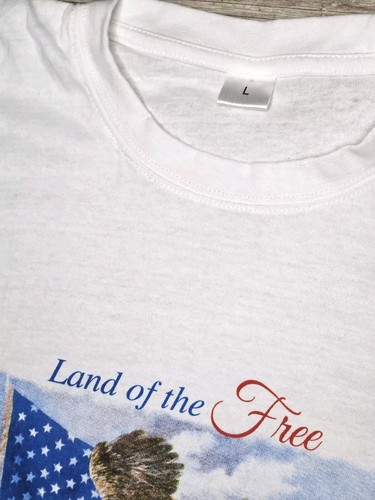 Land Of The Free Home Of The Brave Eagle USA American Flag T Shirt Size Large - Picture 2 of 9
