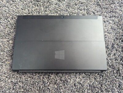 Microsoft Surface RT Model 1516 64GB WiFi 10.6in Detachable