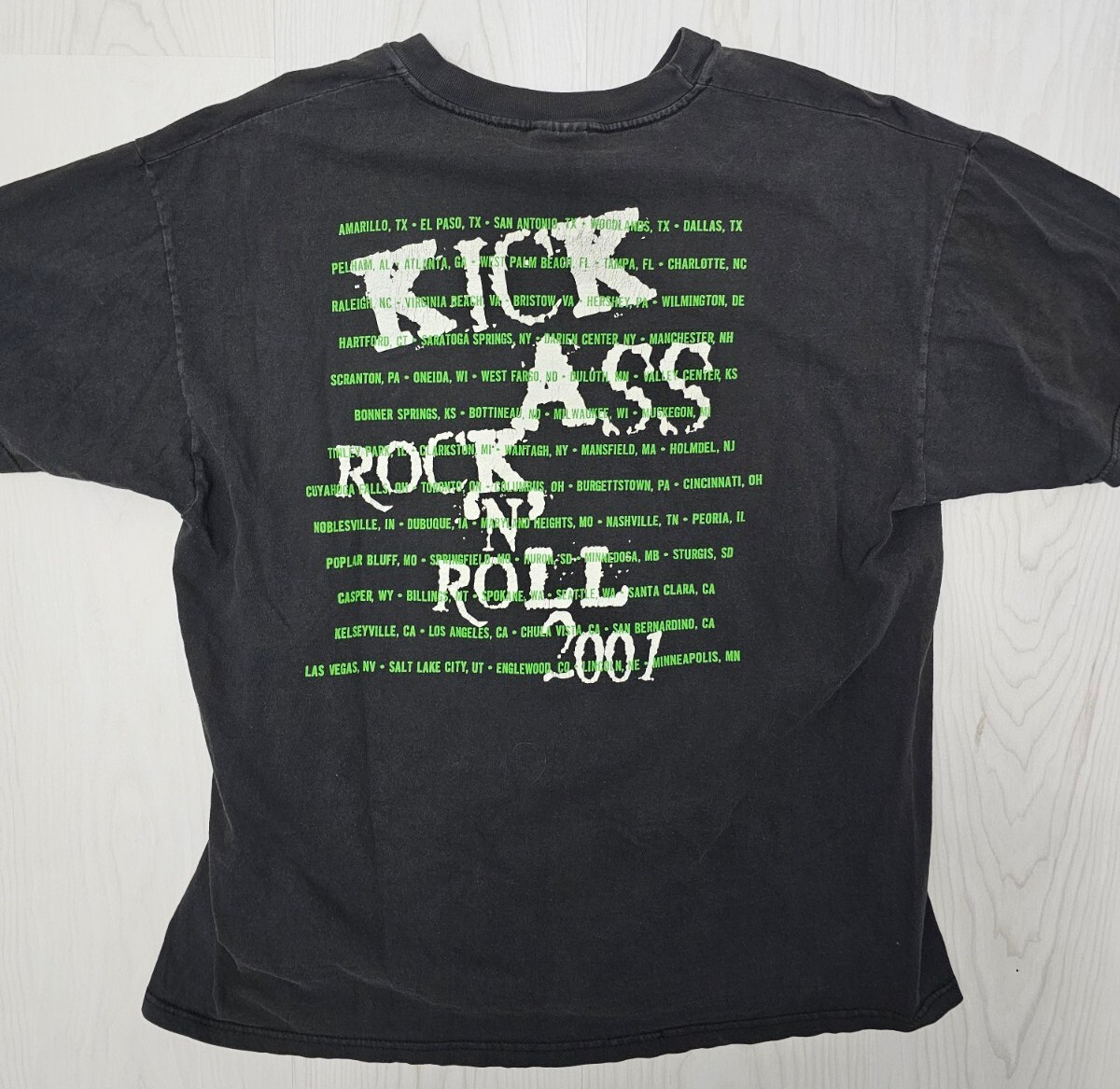 Vintage Poison Band TShirt Size XL Adult Mens 2001 Music Tour Bret