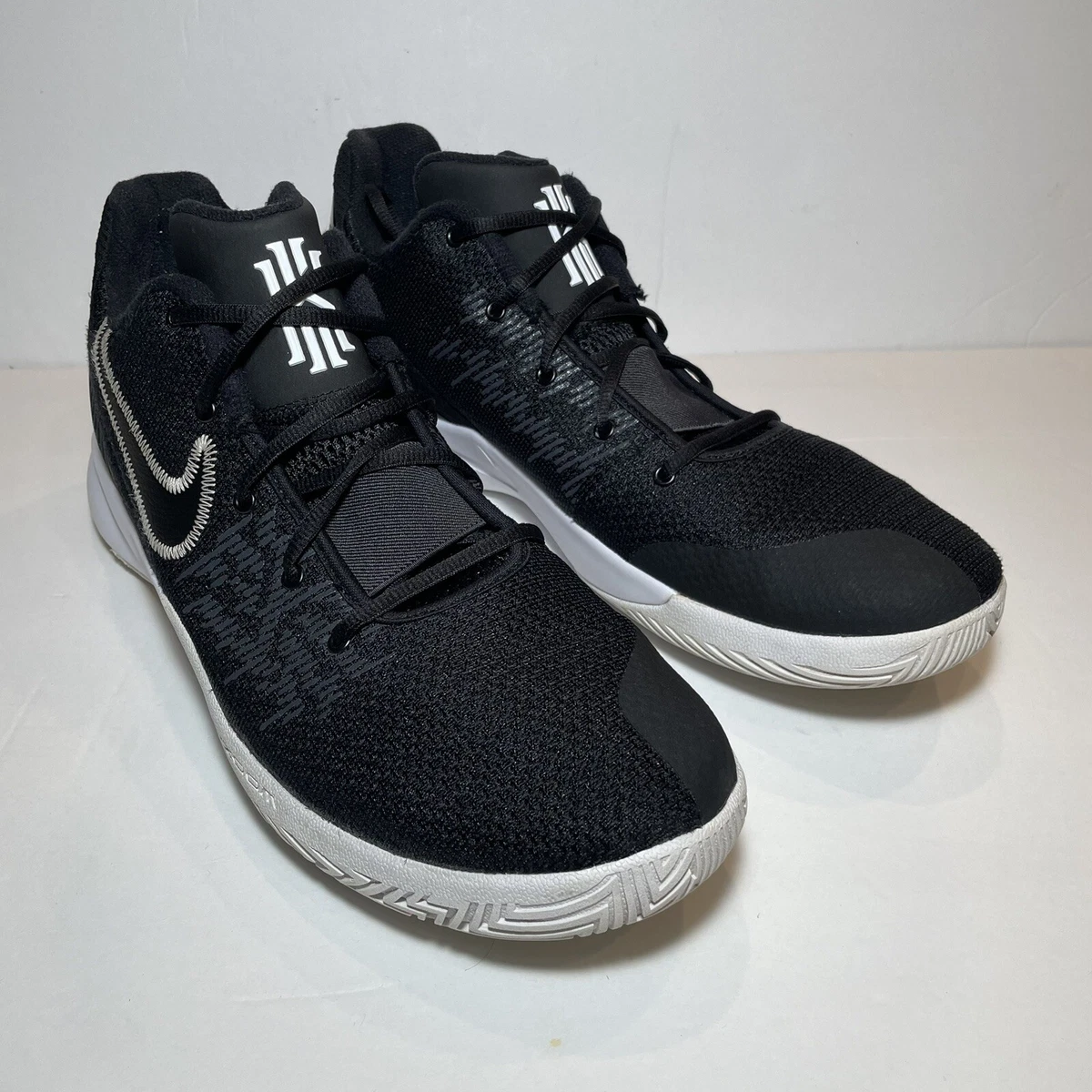 Nike kyrie on sale flytrap ii review