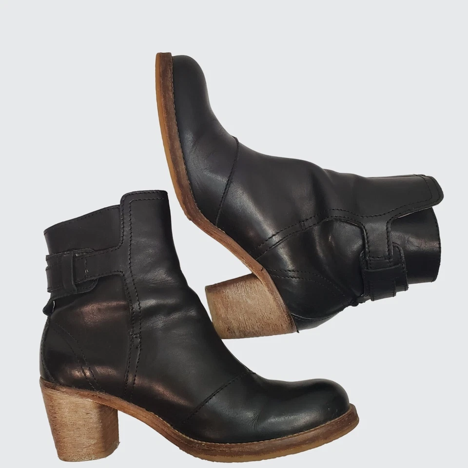 Bota para mujer Hudson de cuero negro con hebilla lateral talla 37 (EE. UU. 6,5) Foto 2 de 4