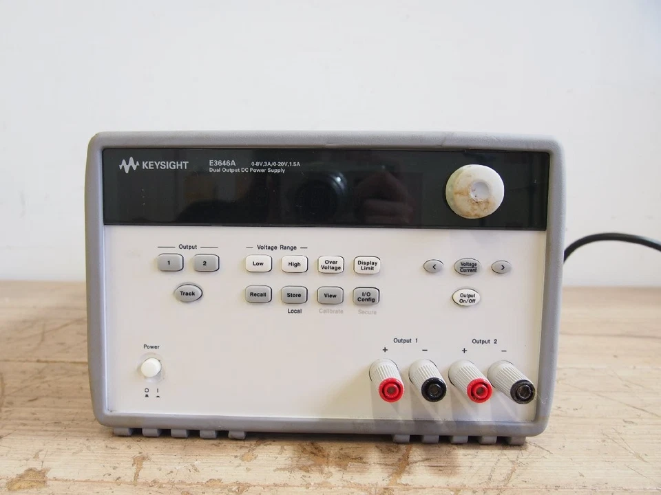KEYSIGHT E3646A 100V Programmable Dual-Output DC Power Supply Used Japan - Image 3 of 4