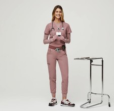 FIGS Women s limited edition Mineral Mauve XXL top, XL bottom scrub set