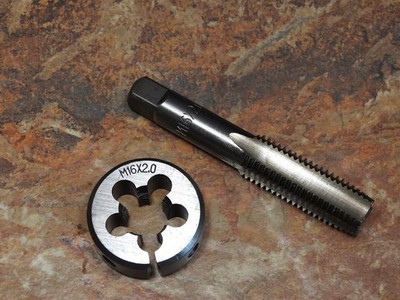 M16x2,0 mm Gewindebohrer und Schneideisen (Hartmetall Stahl Härte 58-61C) Rechtsgewinde