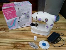 Hobbycraft Mini Sewing Machine Battery Powered 2 Speed Foot Pedal Original Box