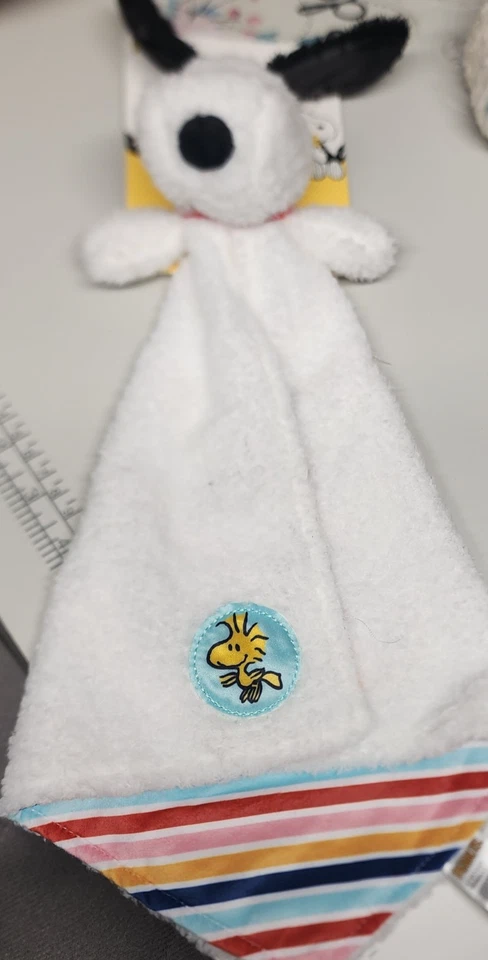 Manta de seguridad para bebé Peanuts Snoopy Lovey by Kids Preferred felpa blanca suave Foto 4 de 4