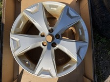 2014 2015 2016 Subaru Forester 17 5 Lug 5 Spoke Aluminum Wheel Rim 2014 2015 2016 Subaru Forester 17 5 Lug 5 Spoke Aluminum Wheel Rim