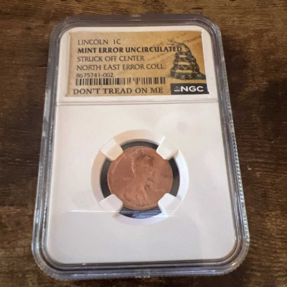 01 US Lincoln Penny 1c Struck Off-Center Mint Error NEEC Don’t Tread On Me Coin - Image 2 of 3