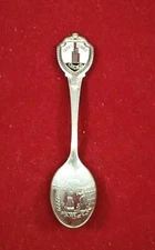 Small Sears Tower Chicago Souvenir Spoon with Etched Bowl