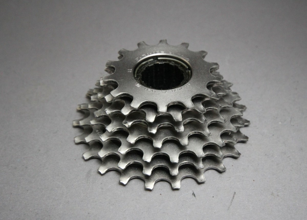 Shimano Dura Ace MF-7400 Freewheel / 7S / 14-24 / 477g / ISO