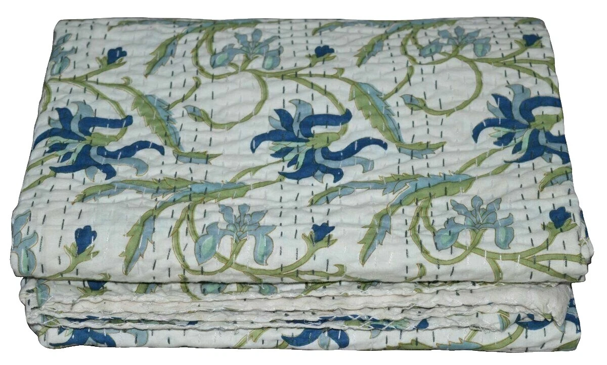 Handmade White Floral Quilts, Bedspreads & Coverlets