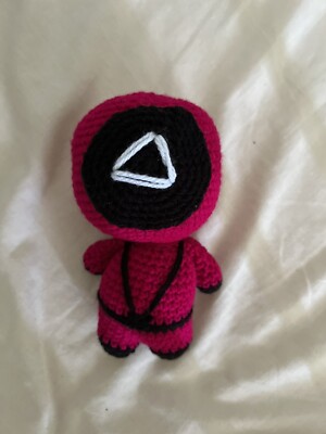 handgefertigtes Amigurumi TQUID SPIEL DREIECK ARBEITER Häkelspielzeug