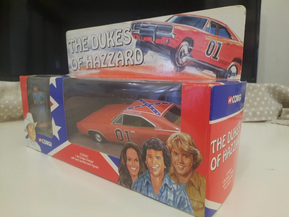 CORGI 1:36 THE DUKE OF HAZZARD DODGE-CHARGER CODICE CC05301 FIGURE IN RESINA - Immagine 3 di 4