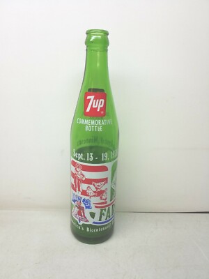 Vintage 7up Farmfest 1976 Bicentennial Commemorative Bottle Lake Crystal Minn