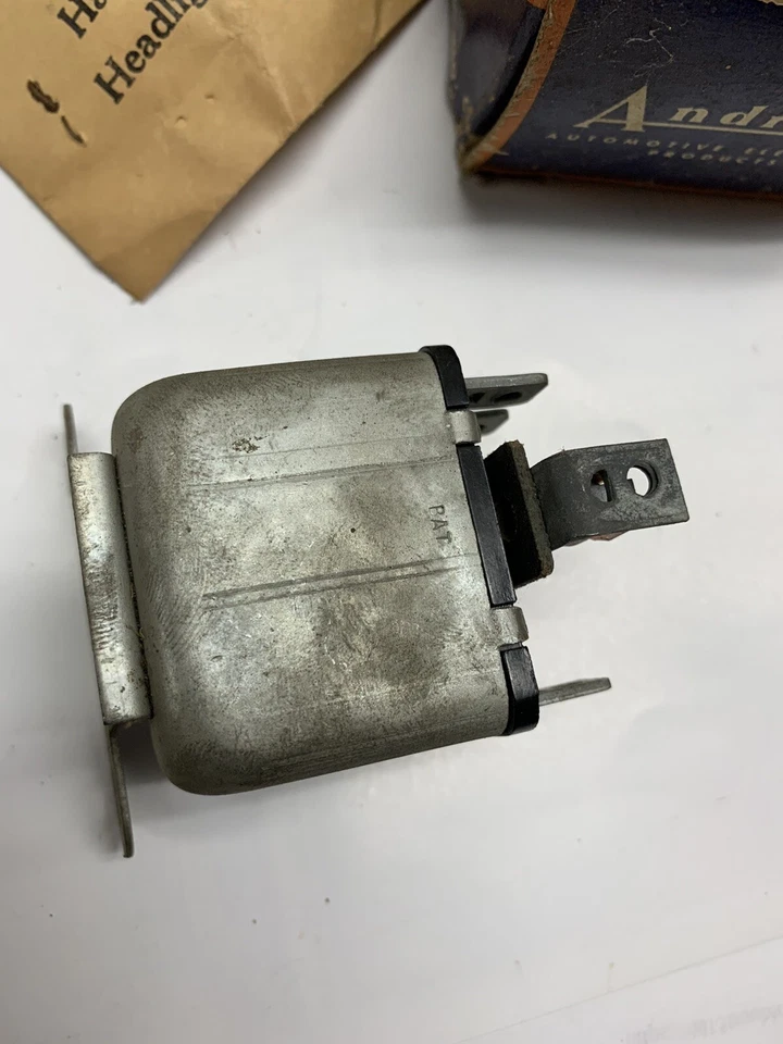 Relé de faros Chevrolet Ford Mercury Pontiac Buick Dodge Desoto años 30 40 50 Foto 3 de 4