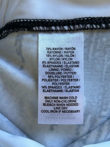 Lyssé Tummy Control Ikat Twist Zip Leggings in Black/Gray/White - Sz S - New - Picture 9 of 10