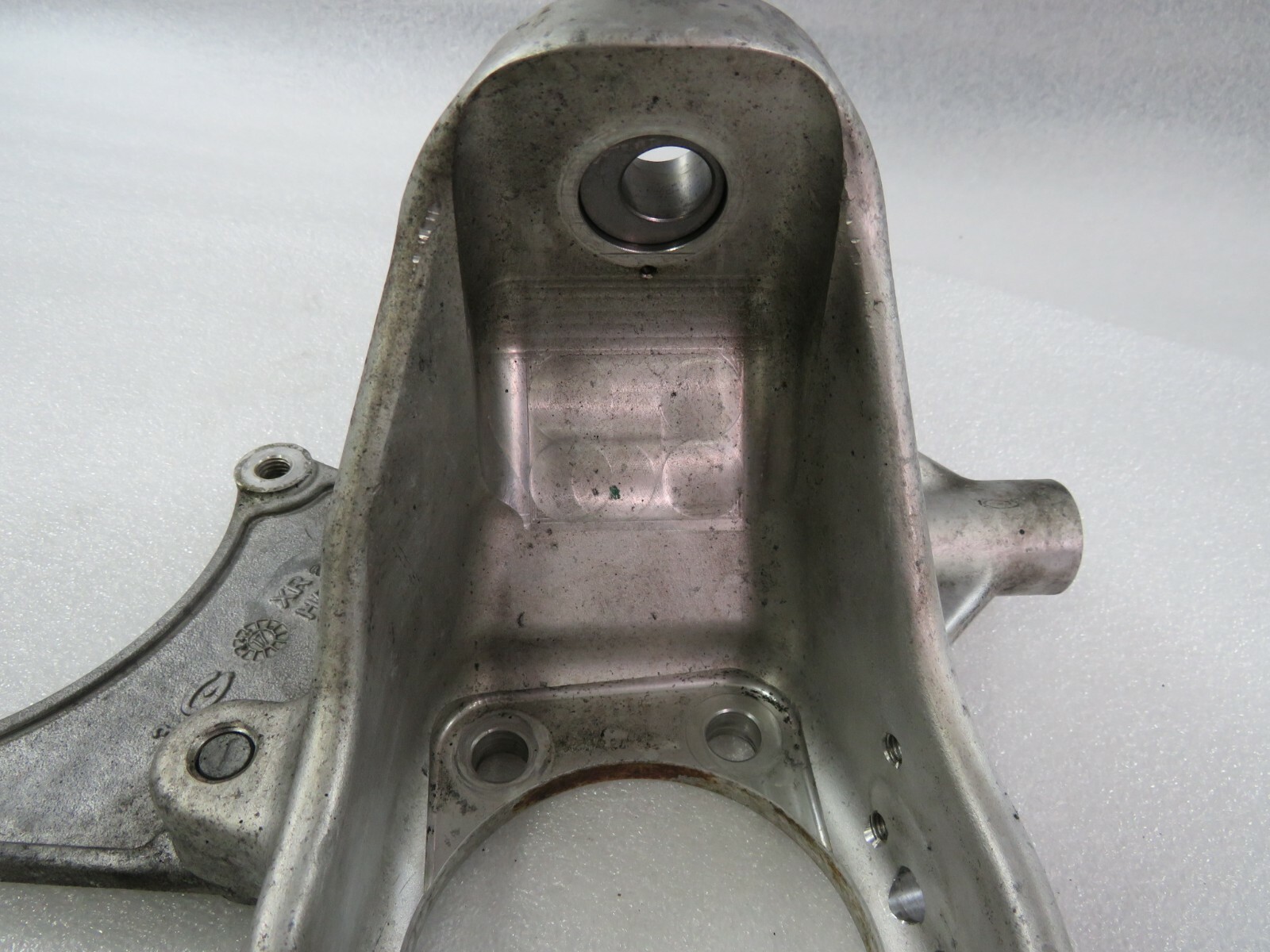 McLaren 570S, LH, Left Rear Knuckle Stub, Used, P/N 11B0115CP