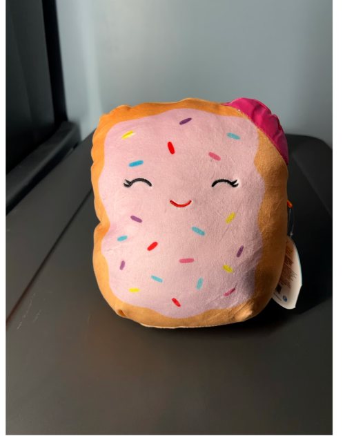 Squishmallows Fresa the Pastry 8