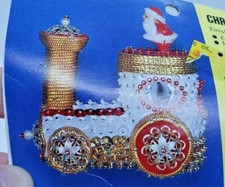 Thomas Boutique CHRISTMAS TRAIN Santa Sequin Bead Ornament Craft Kit NOS RARE 