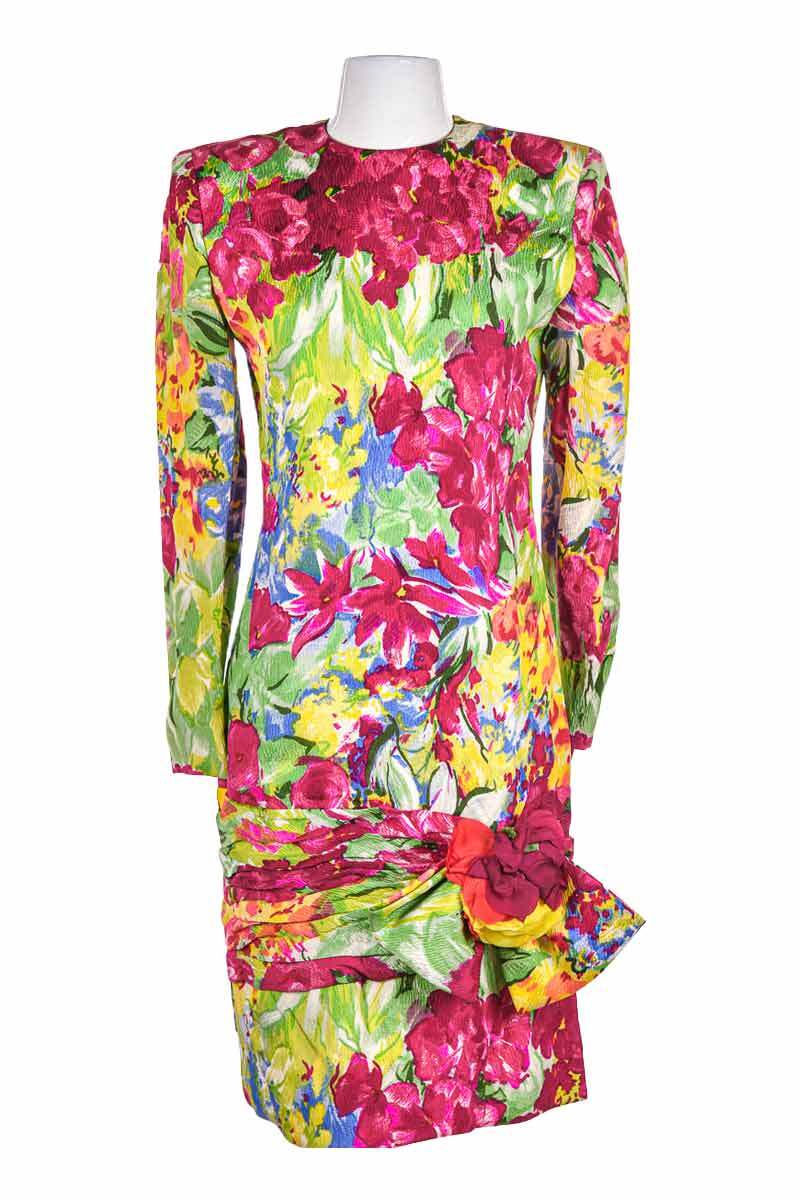 holiday dress saks Fifth Avenue Women Dresses Sheath 4 Multi N/A Feature: Seven Layer Comfort