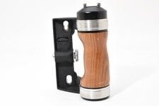  MINT Asahi PENTAX 67 Wood Hand Grip Hot Shoe for 6x7 67II Camera From JAPAN