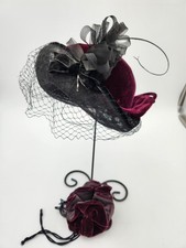 Vintage Burgundy Velvet Ladies Hat w/Matching Drawstring Pouch
