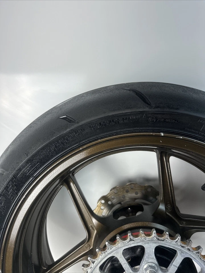 2004 2005 kawasaki ninja zx10r обод заднего колеса прямая ступица с бронзовым ротором - Изображение 4 из 4