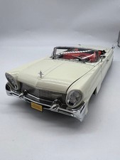 1/18  Lincoln Continental MKII 866378