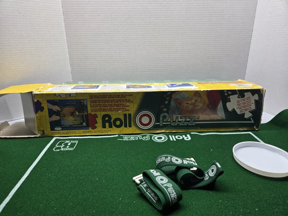 Свернутый цилиндр для хранения головоломок ROLL O PUZZ большой размер 16 X 20 дюймов войлок - Изображение 3 из 3