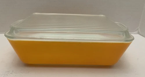 Pyrex Yellow Vintage Large 1 1/ 2 Qt Refrigerator Dish With Lid 0503 Rectangle