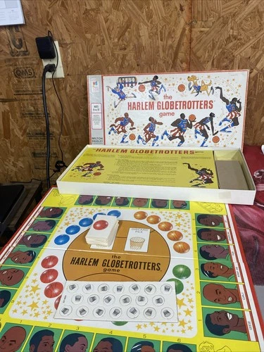Vintage 1971 Harlem Globetrotters Game Milton Bradley Complete