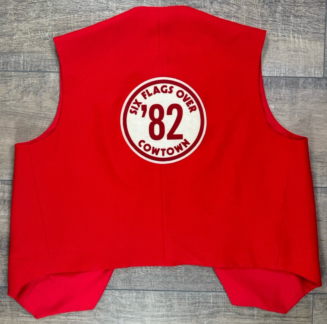 Vintage 1982 Six Flags Over Cowtown Red Employee Over Vest Shirt 80's Size Med