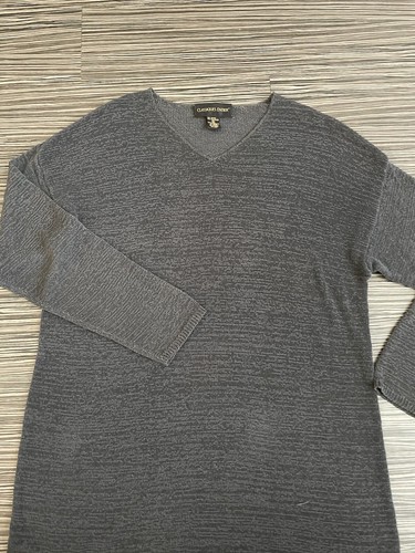 Classiques Entier Charcoal V-Neck Blouse - Rayon & Polyester Blend Small - Picture 3 of 4