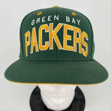 NEW NFL Team Apparel Reebok Green Bay Packers Football Snapback Hat Cap