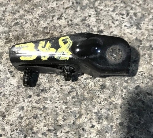 Subaru Legacy GLS (1993-1999) O/S Driver Right Boot Strut Mount