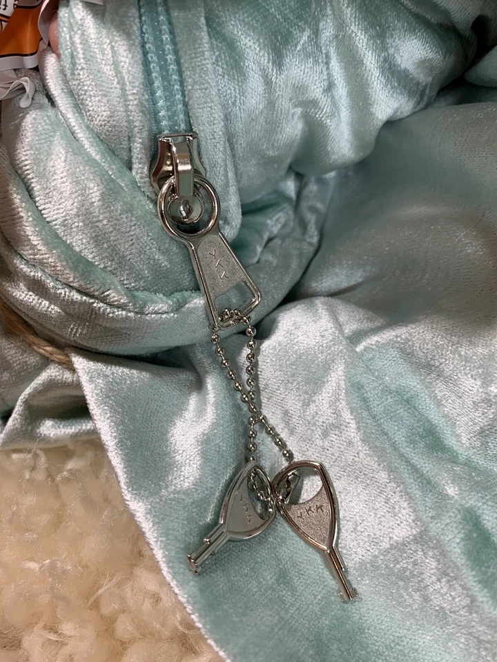 Pottery Barn TEEN Shimmer Velvet Mint Bean Bag LARGE Chair Cover NEW! RETIRED!  - Image 4 of 4