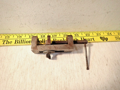 Vintage Unbranded Small Machinist ,jewelers ,watchmaker & instrumet hand 3'' Vise