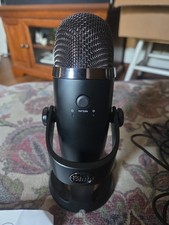 Logitech for Creators Blue Yeti X USB Microphone - PC/MacOS - Black
