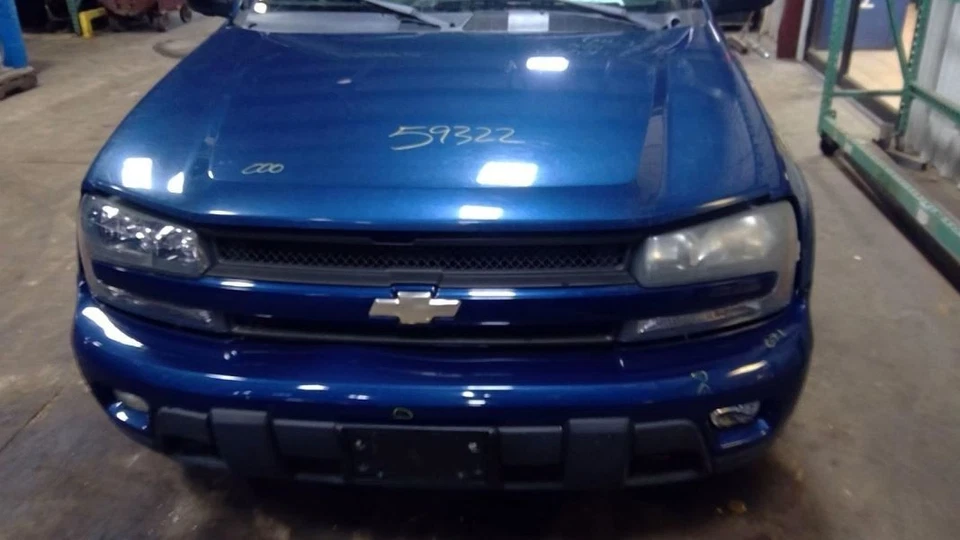 (LOCAL PICKUP ONLY) Hood Fits 02-09 TRAILBLAZER 4223031 Foto 2 de 4