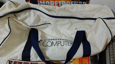 Commodore Computer Sports Bag (from the 80s) Fan Item 8-bit 64 20 ok cond2
