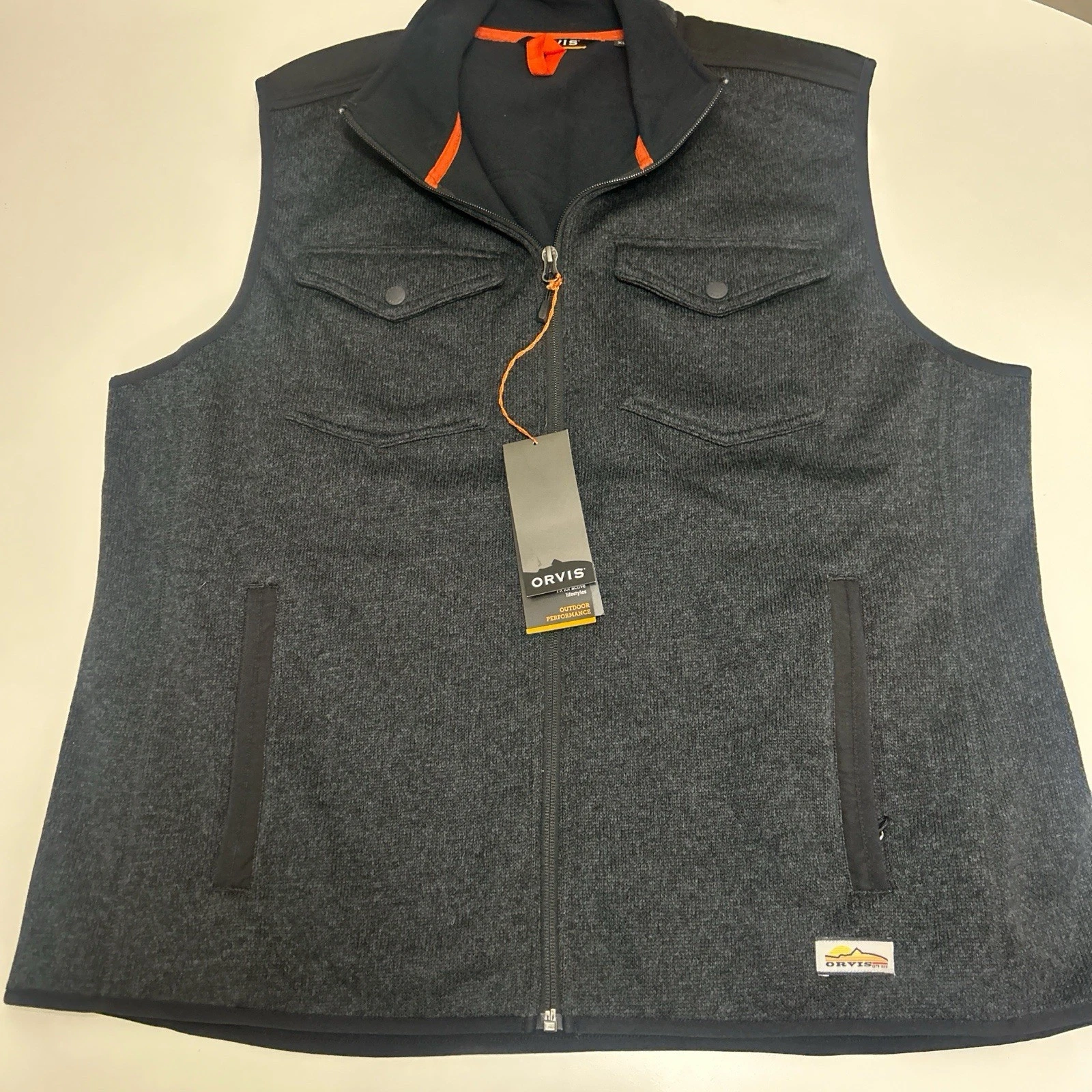 Men’s Orvis Navy Blue outdoor performance fleece vest snap pockets size XL NWT