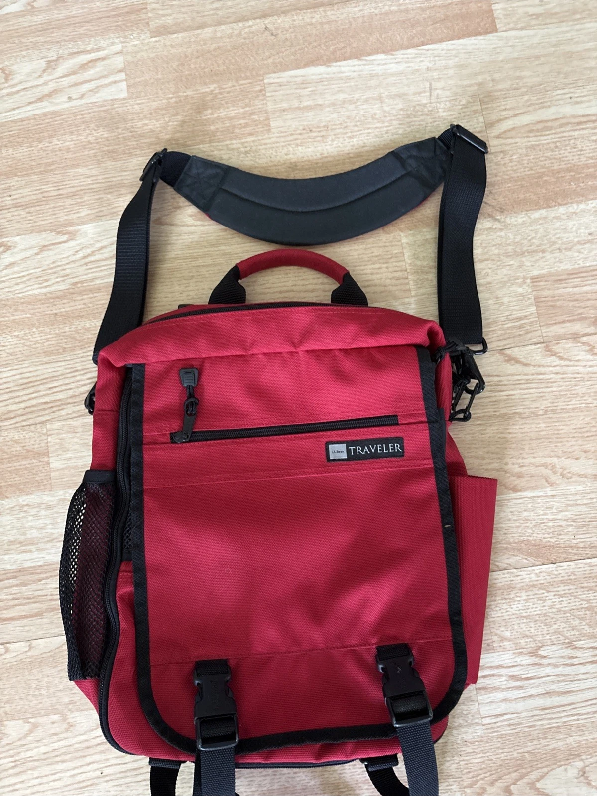LL Bean Traveler Backpack Red
Opens in a new window or tab