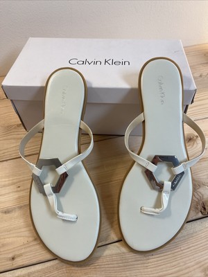 Calvin Klein Patent Jana Patent Thong Sandals White Size 91/2 New NWB