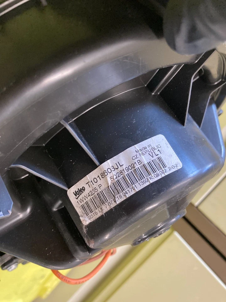 Volkswagen Golf MK7 2013-2020 7,5 motor soplador térmico 5Q2819021B Foto 3 de 3