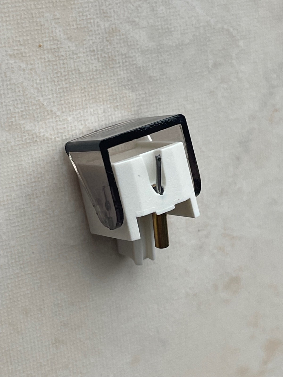 Aiguille Ortofon NF 150 diamant pour platine vinyle lors de vos soirées écoute