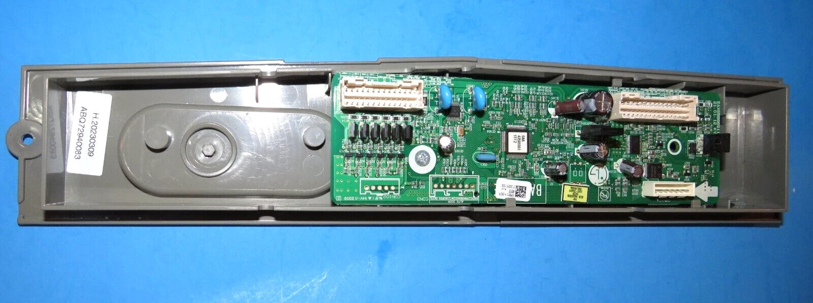 LG Smart Refrigerator LCFC26X: Electronic Control Board (EBR88124613) (P7285)
Opens in a new window 