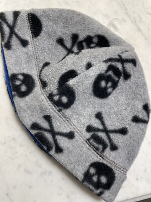 NEW Gap Kids Ski Skiing  Size L/XL Beanie Hat Cap Skull Crossbones Lined- Rare