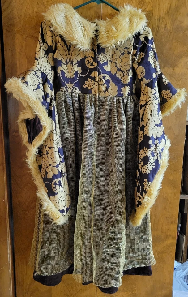 CHASING FIREFLIES GIRLS 8 PURPLE MEDIEVAL PRINCESS QUEEN COSTUME DRESS  - Image 2 of 4