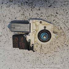 Lunette arrière Volkswagen TOURAN